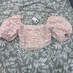 Miou Muse light pink crop top size small never worn